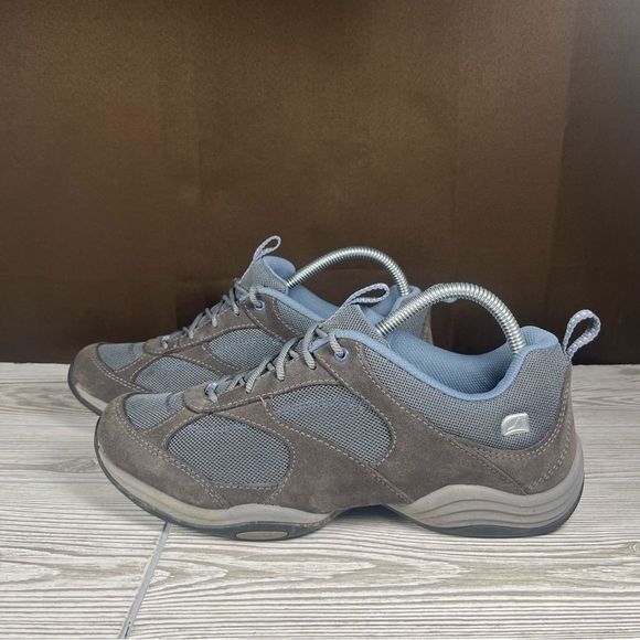 Clarks Brown Suede Blue Mesh Walking Shoe Sneaker Womens 10.5 Wide - Picture 3 of 9